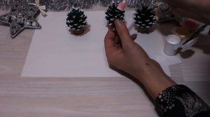 ЗИМНИЕ ПОДЕЛКИ из шишек. Зимние поделки своими руками. Новогодний декор. DIY Christmas crafts.