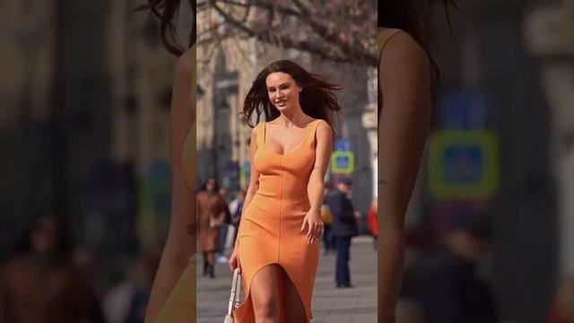 Сексуальная женщина