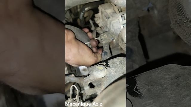 Mélange huile avec deau pour moteur dacia DOKKER  dacia renault radiateur huile eau