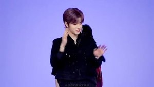 Stray Kids Relay Dance (스트레이 키즈) - Gods Menu | CRACK/Things You Didn't Notice