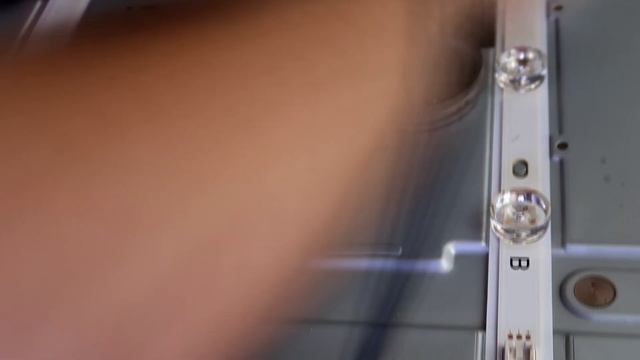 Ремонт ТВ LG 47" 47LB652V - замена подсветки смотреть онлайн