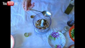 Баклажаны в арахисовом  соусе/быстро,вкусно/eggplant in peanut sauce