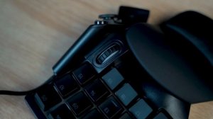 RAZER TARTARUS V2 - РАСПАКОВКА ну очень СТРАННОЙ клавиатуры.
