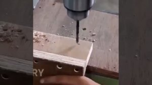 Как сделать шлифoвальный cтанoк из дpeли своими руками.