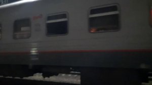 Прибытие поезда Екатеринбург-Санкт-Петербург на станцию Вологда-1