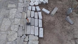 Площадка из брусчатки на даче