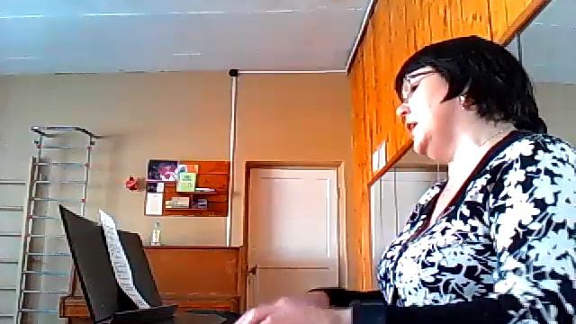 Классная песня под фортепиано,кавер смотреть онлайн