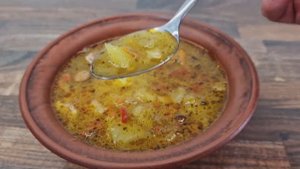 ВКУСНЮЩИЙ СУП ОВОЩНОЙ с КВАШЕНОЙ КАПУСТОЙ и КОПЧЁНОСТЯМИ!
