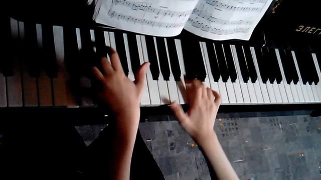 " Сонатина " 1 часть А. Диабелли. соч 168, N2 смотреть онлайн