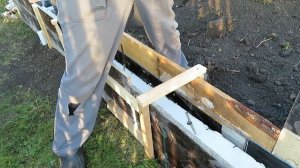 Тёплый фундамент теплицы  (часть 2)