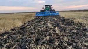 Глубокорыхлитель Р-5 по рисовым чекам