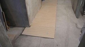 Облицовка пола,прихожая,коридор,ванная,кухня ч.2