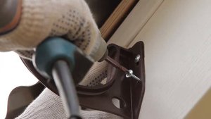 Монтаж водосточной системы. Водосток в Оренбурге.