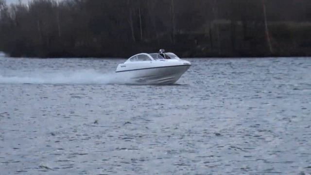 Скоростной катер с водометом Kjet230S