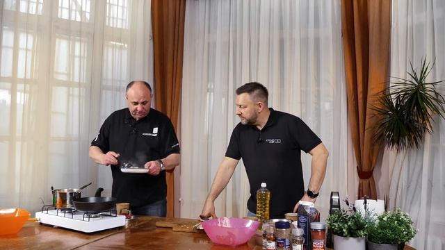 ОБЕД ИЗ МУКИ: домашние макароны по-немецки: ШПЕЦЛЕ - рецепт шеф повара Ильи Лазерсона