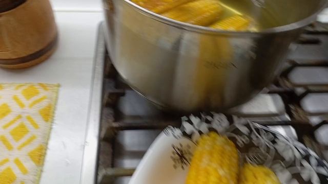 Сладкая кукуруза 🌽 смотреть онлайн