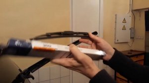Снять и заменить щетки стеклоочистителя, дворники заднего стекла хюндай туксон 2006