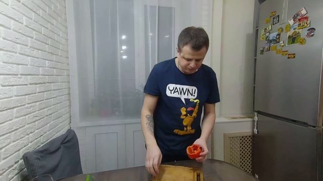 WOK лапша с говядиной в соусе "Терияки". смотреть онлайн