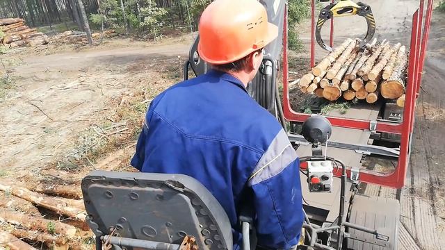 KOMATSU Готовимся к переезду, новая квартира, Маз MAN смотреть онлайн