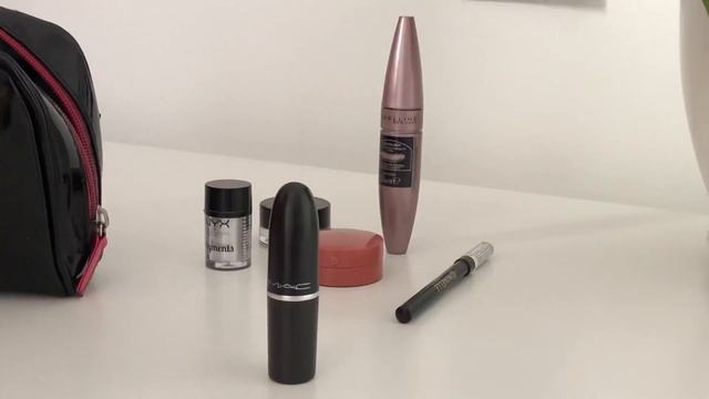 Косметика минималиста | Минимализм во всём