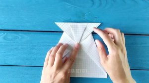 Самолёт из тетрадного листа ? Как сделать самолёт из бумаги ?. Вариант 2