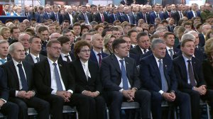 Путин попросил правительство подставить плечо бизнесу - Россия 1