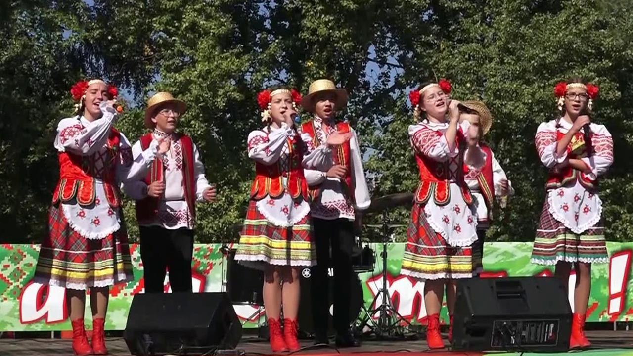 Белоруссия отмечает День народного единства
