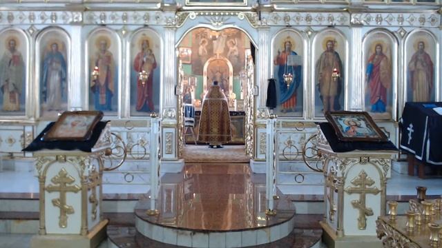 Суббота Крестопоклонной седмицы Великого поста. Поминовение усопших.