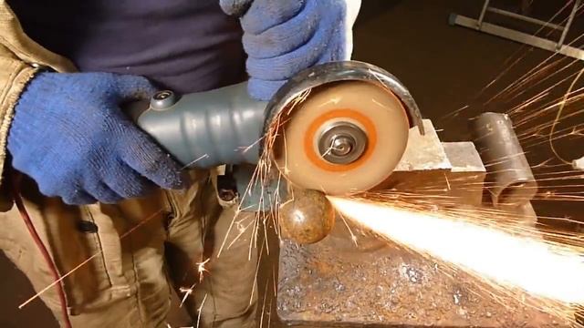 Самодельные тиски ножедела из обрезков и прочего хлама. смотреть онлайн