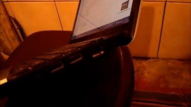 Нетбук ASUS EeePC 1215P