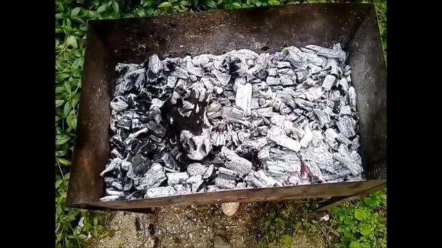 Колбаски из мраморной говядины на гриле смотреть онлайн