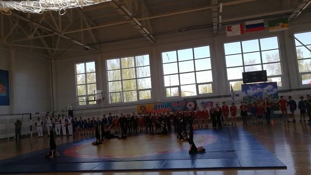 Выступление на турнире по самбо смотреть онлайн