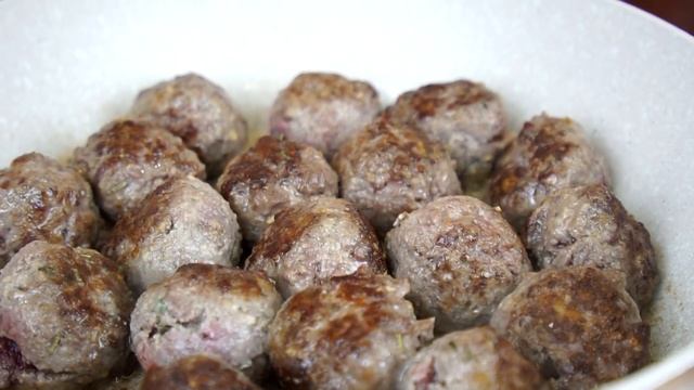 Тефтели в сливочно-горчичном соусе смотреть онлайн