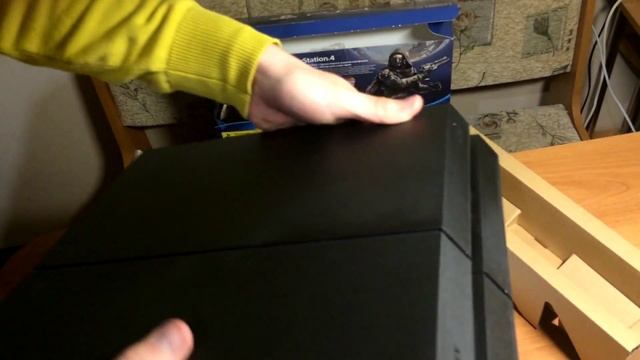 Распоковка консоли PS 4. Unboxing PS 4. Открываем консоль. Первое подключение к телевизору.