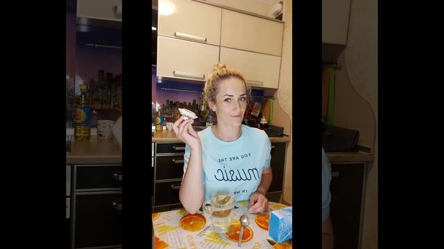 Прикольное видео мама и Яруся выводят шлаки @irina_danilovalova_greenway смотреть онлайн