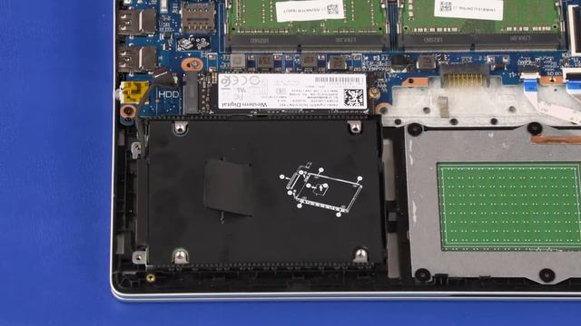 Replace the 2.5in Storage Drive Assembly | HP ProBook 450, 440, 430 G6 and Zhan 66 Pro 14 G2 | HP смотреть онлайн