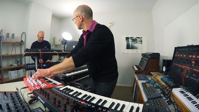 Live Retro Synthesizer Jam 2 (Back to the future of the Origins of Ambient Electronic Music) смотреть онлайн