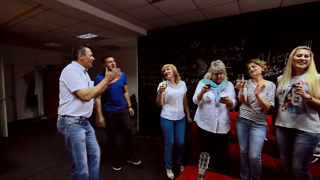 Подарок на свадьбу! Горько!