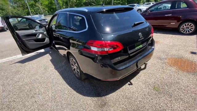 Peugeot 308 sw 1.6 bluehdi 120 ch allure EAT 6 смотреть онлайн