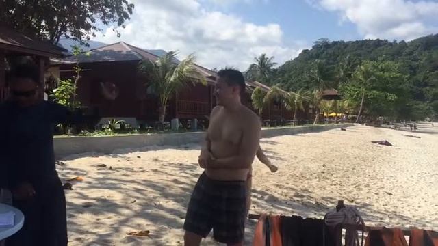 Пляж скутер смотреть онлайн