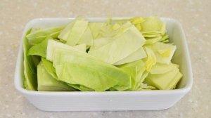 Капуста белокочанная с соусом