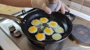 Яйца С Морозилки На Сковородку !или Яичница по Французски. Необычно! Вкусно! Пошаговый рецепт