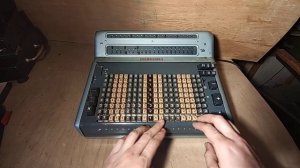 Арифмометр Mercedes R44SM - обзор возможностей