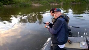 Отчет о платной рыбалке на Оке за июль. Квок, сом