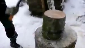 Как правильно рубить дрова!