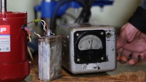 Китайский сверлильный станок. Ставим двигатель от стир. маш. "Малютка"
