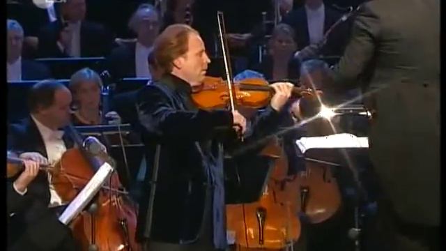 Daniel Hope plays "Schindler's List" Theme,ECHO Klassik 2006 смотреть онлайн