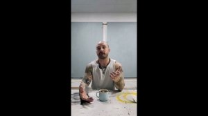 КАК НАТЯНУТЬ БОЛЬШОЙ ХОЛСТ НА ПОДРАМНИК | ЧЕМ ПРОКЛЕИВАТЬ ХОЛСТ | КАК ГРУНТОВАТЬ ХОЛСТ