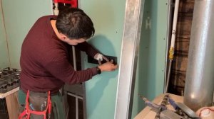 Как девушке обшить стены гипсокартоном?! Черновой ремонт в зале закончен!