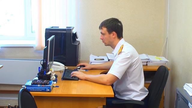 Сотрудники следственного отдела отмечают профессиональный праздник смотреть онлайн